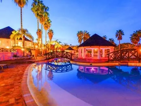 公寓 Sleeps 6 Pool Air Con *